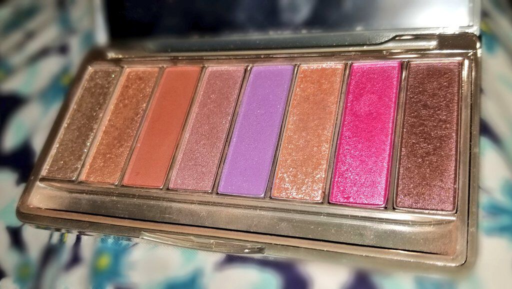 ファーストコレクションアイズ/VAVI MELLO/アイシャドウパレットを使ったクチコミ（2枚目）