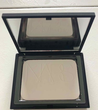 ライトリフレクティングセッティングパウダー　プレスト　N/NARS/プレストパウダーを使ったクチコミ（3枚目）