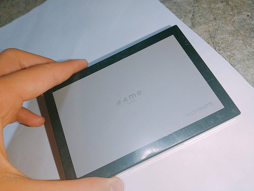 あやか❤ on LIPS 「⚠️タメ口です⚠️こんばんはあやかです今日はこちらのアイシャド..」(4枚目)