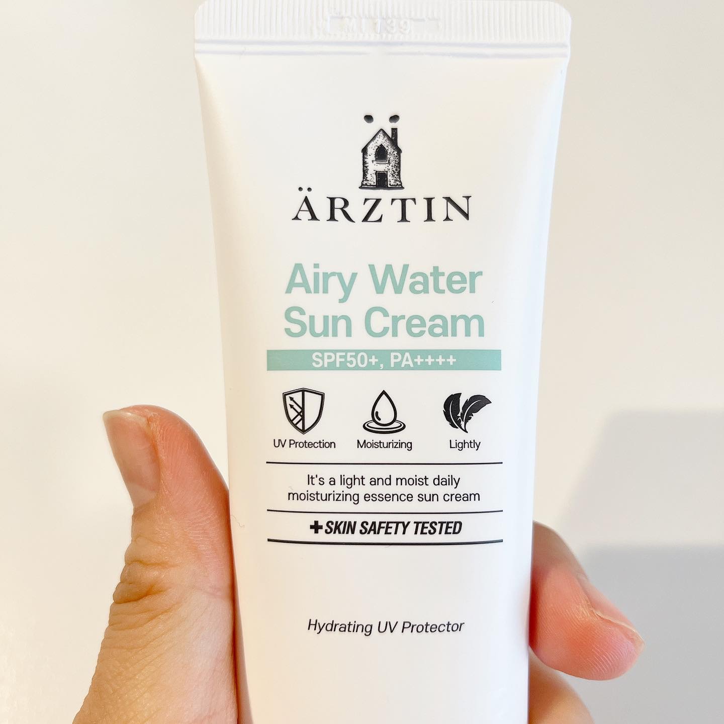 エアリーウォーターサンクリーム/エルツティン/日焼け止めクリームを使ったクチコミ（2枚目）