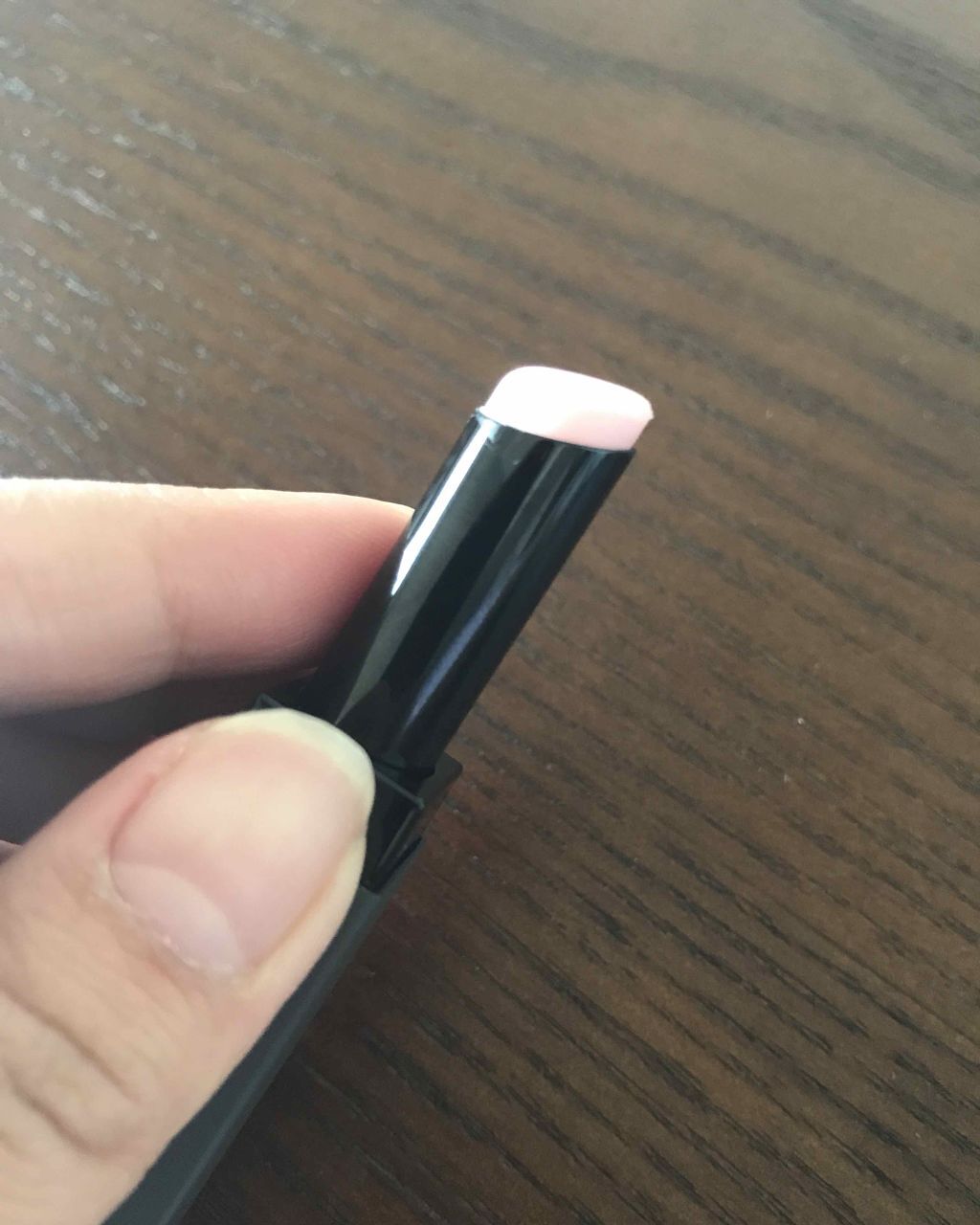 ウイスパーグロスフォーアイ/THREE/リキッドアイシャドウを使ったクチコミ(1枚目)