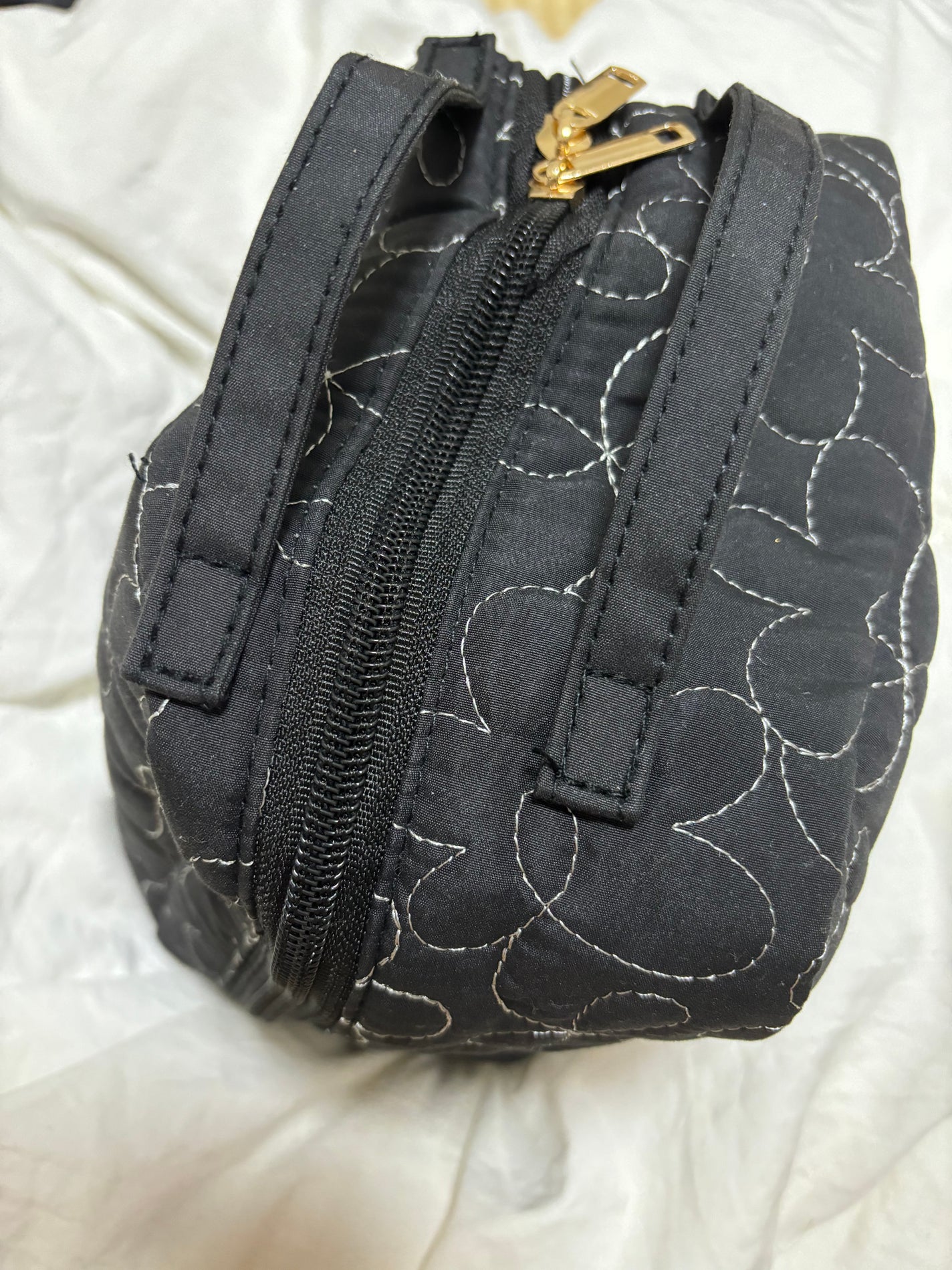 鹿の間が本気で作った!COSME POUCH/宝島社/雑誌を使ったクチコミ(2枚目)