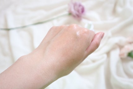 桃70%ナイアシンセラム/Anua/美容液を使ったクチコミ(5枚目)