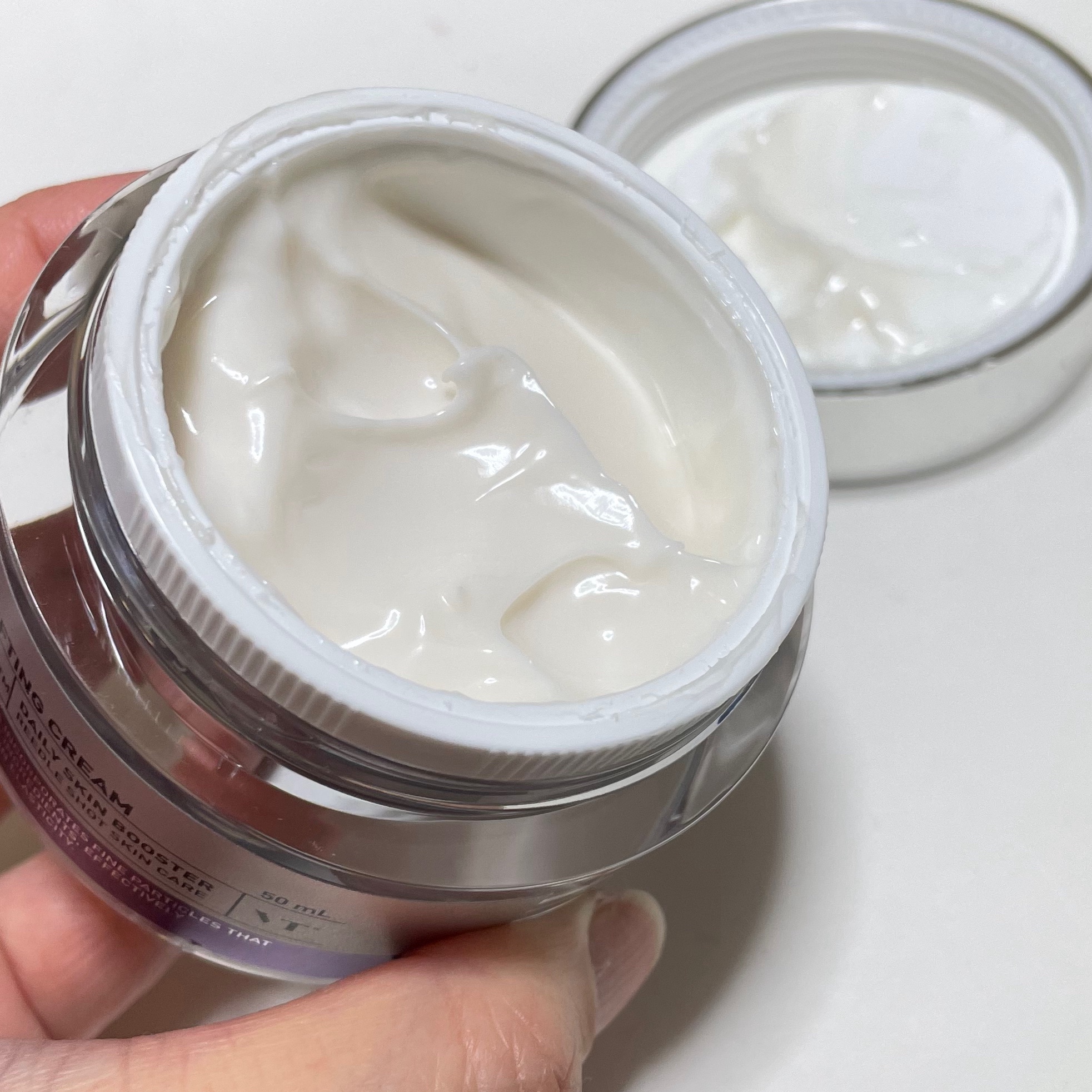 VT リードルショット リフティングクリームのクチコミ「もっち弾力肌へ。美容針で大人気のリードルショットシリーズ。


💜VT
💜リードルショット リ.....」（2枚目）