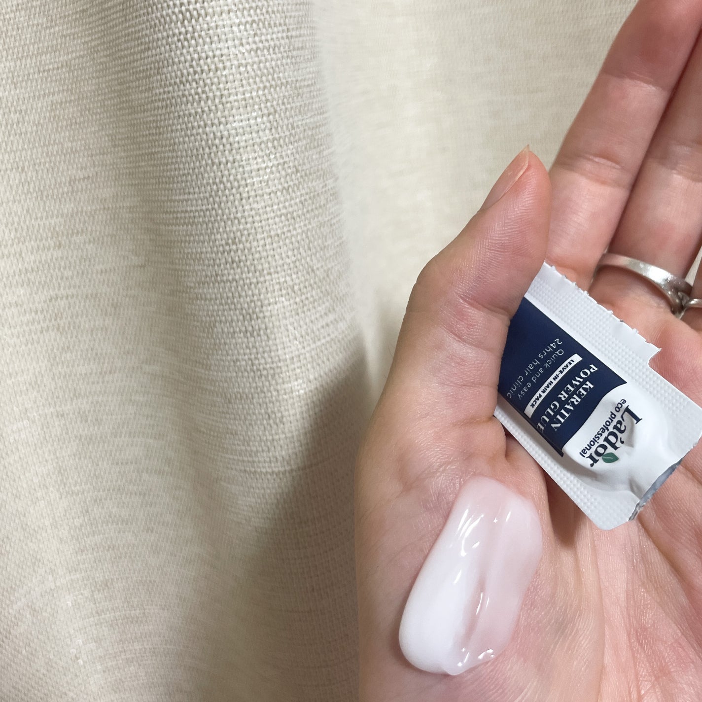 Kパワーグルー/La'dor/アウトバストリートメントを使ったクチコミ(2枚目)