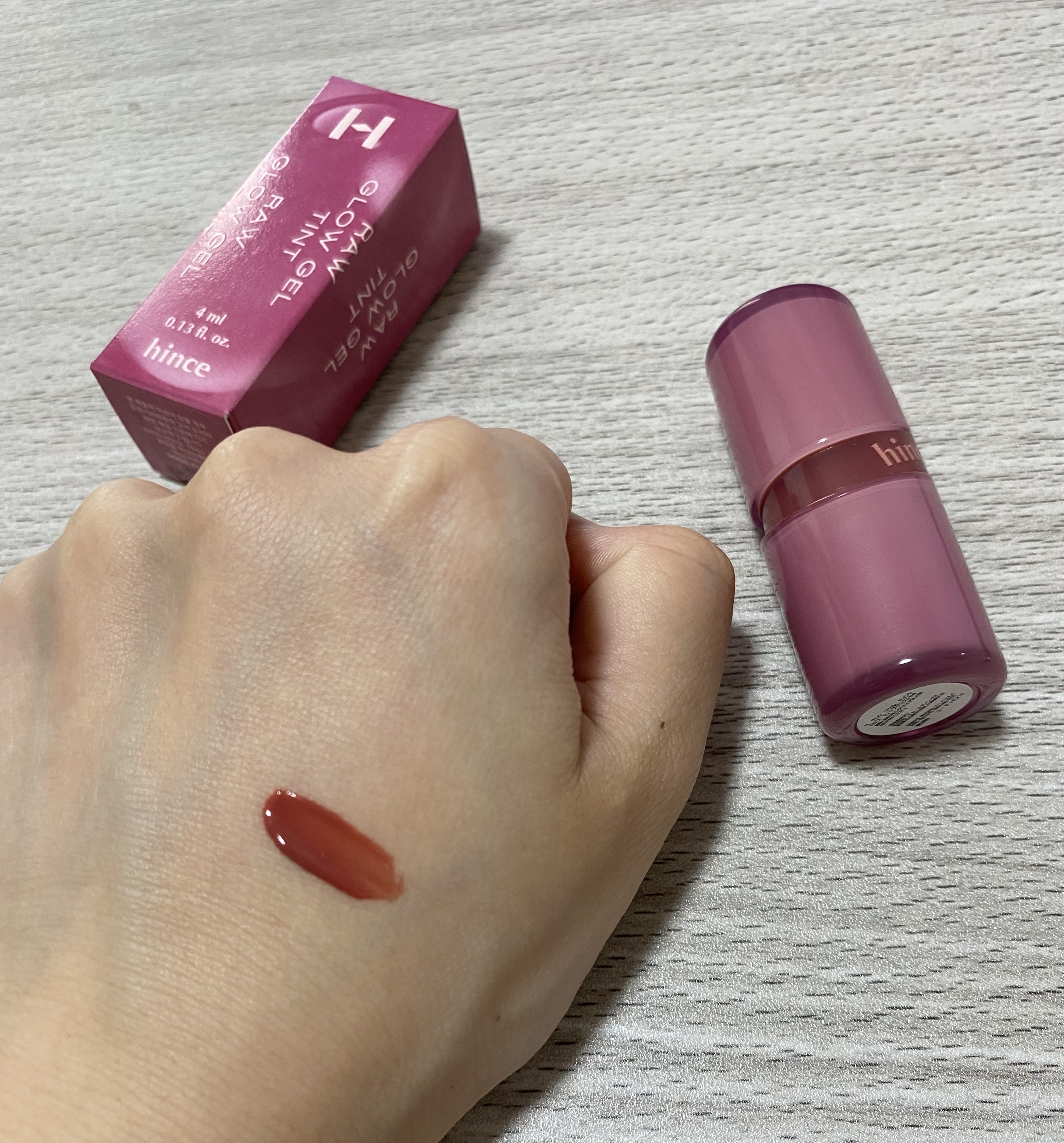 ロウグロウジェルティント/hince/リップティントを使ったクチコミ（2枚目）