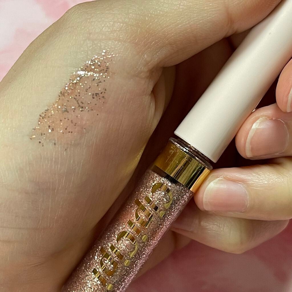 グリッターイルミネーションライナー/CipiCipi/リキッドアイライナーを使ったクチコミ(2枚目)