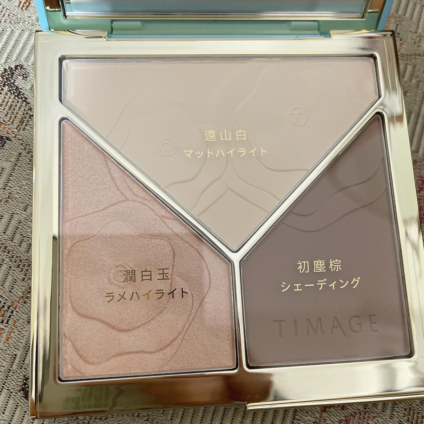 ハイライトシェーディングパレット/TIMAGE/パウダーハイライトを使ったクチコミ(3枚目)