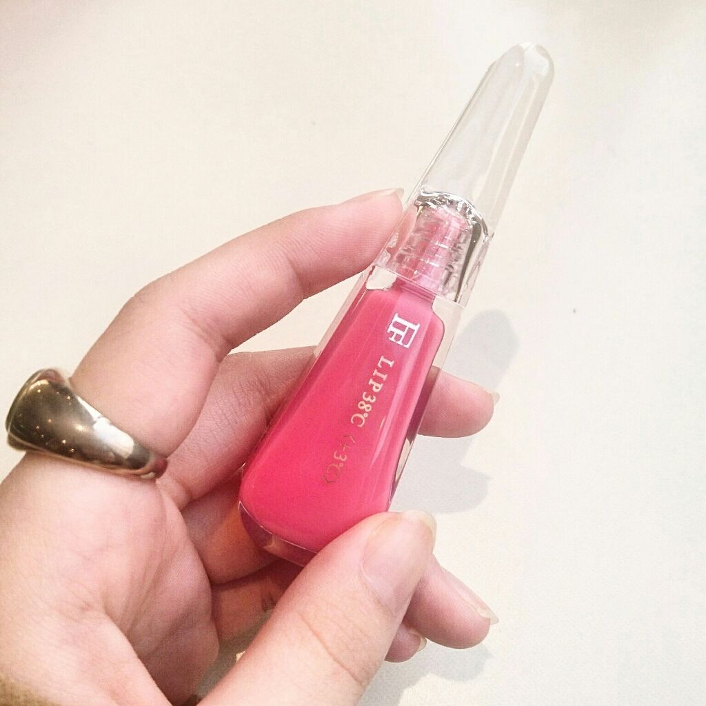 38°C / 99°F リップトリートメント (リップ美容液)/UZU BY FLOWFUSHI/リップケアを使ったクチコミ（1枚目）