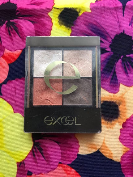 スキニーリッチシャドウ/excel/アイシャドウパレットを使ったクチコミ(1枚目)