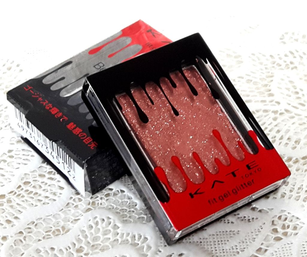 フィットジェルグリッター/KATE/ジェル・クリームアイシャドウを使ったクチコミ（1枚目）