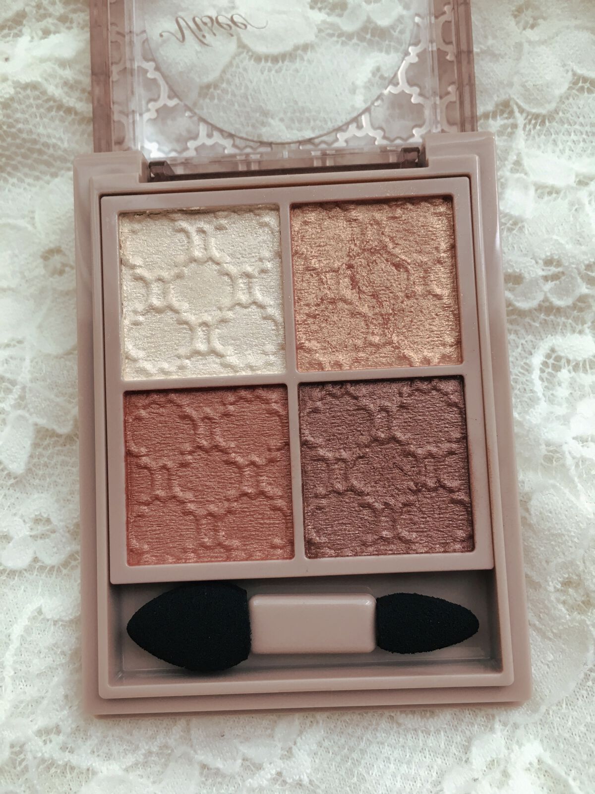 グロッシーリッチ アイズ N/Visée/アイシャドウパレットを使ったクチコミ（2枚目）