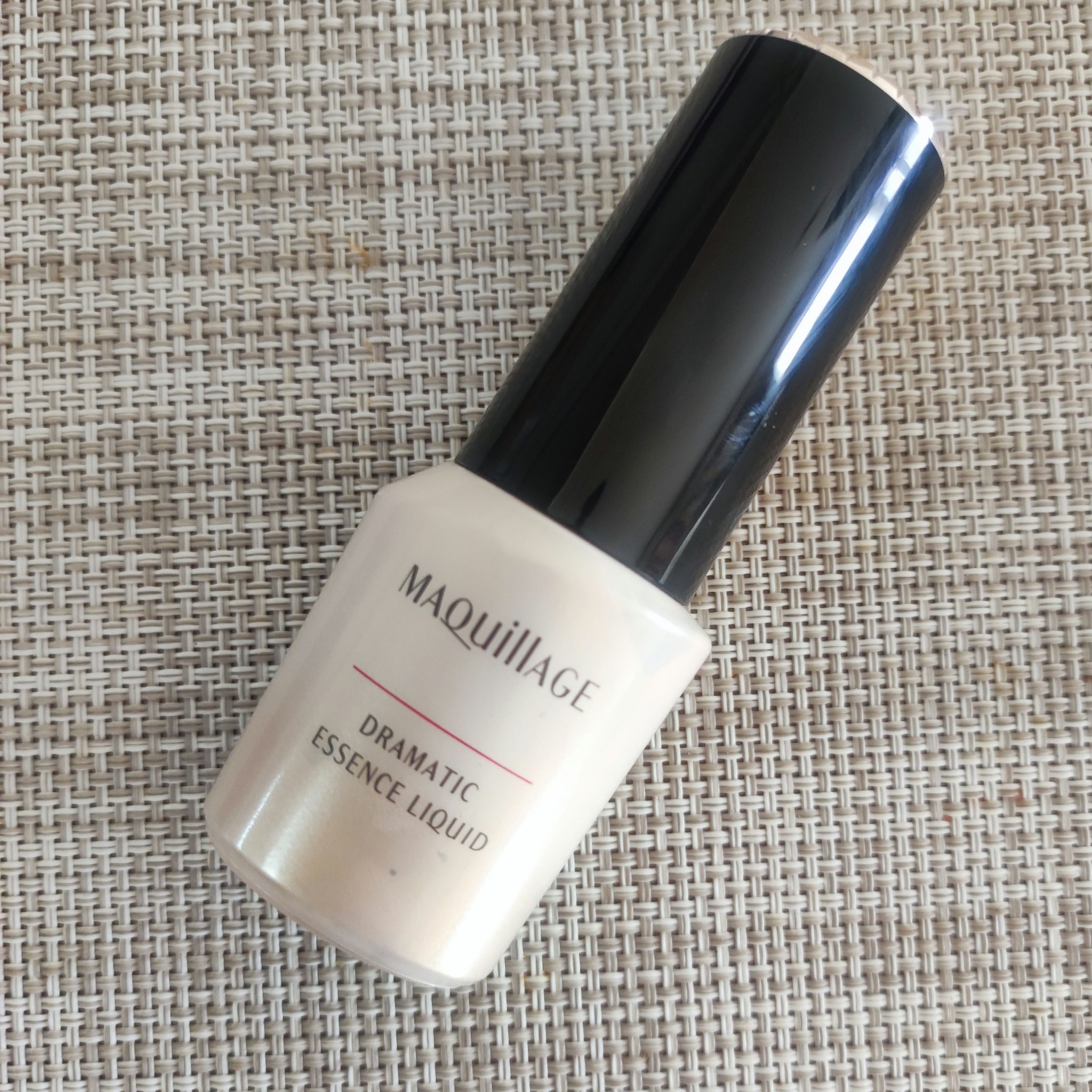 ドラマティックエッセンスリキッド/マキアージュ/リキッドファンデーションを使ったクチコミ（2枚目）