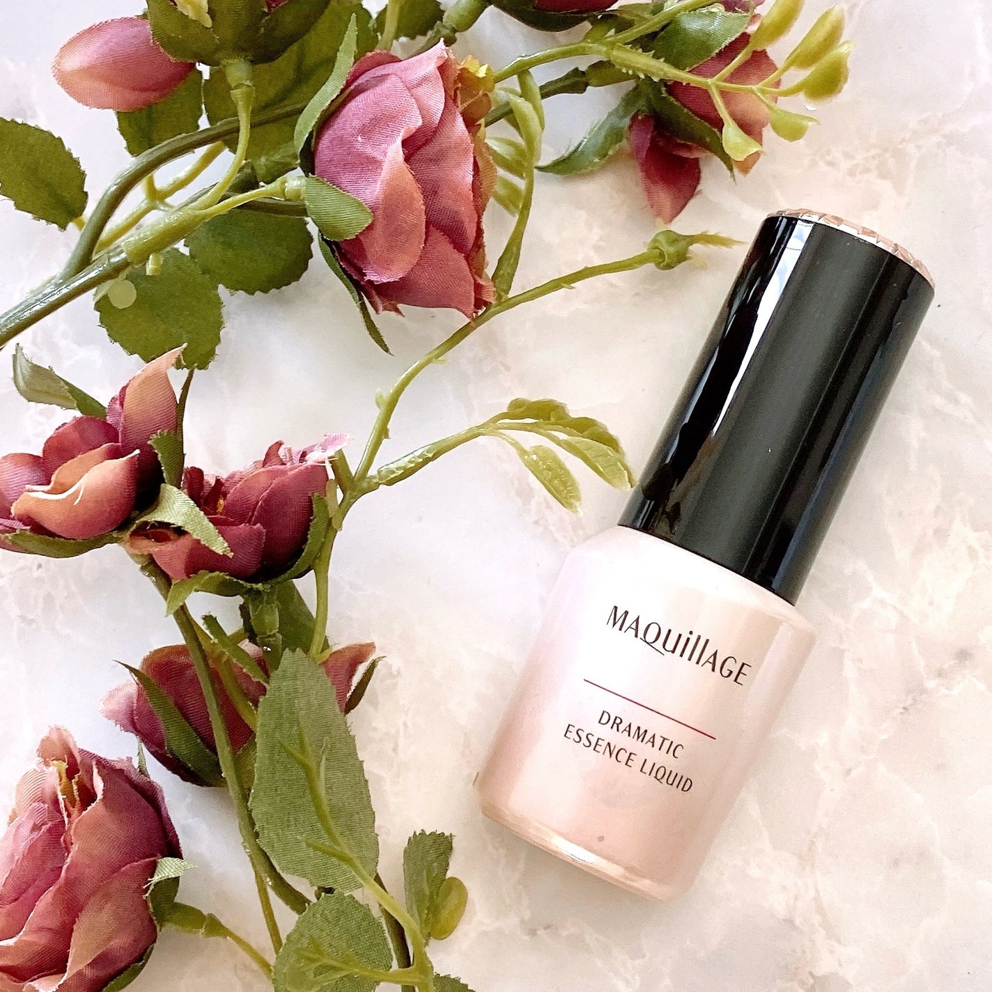 ドラマティックエッセンスリキッド/マキアージュ/リキッドファンデーションを使ったクチコミ(1枚目)