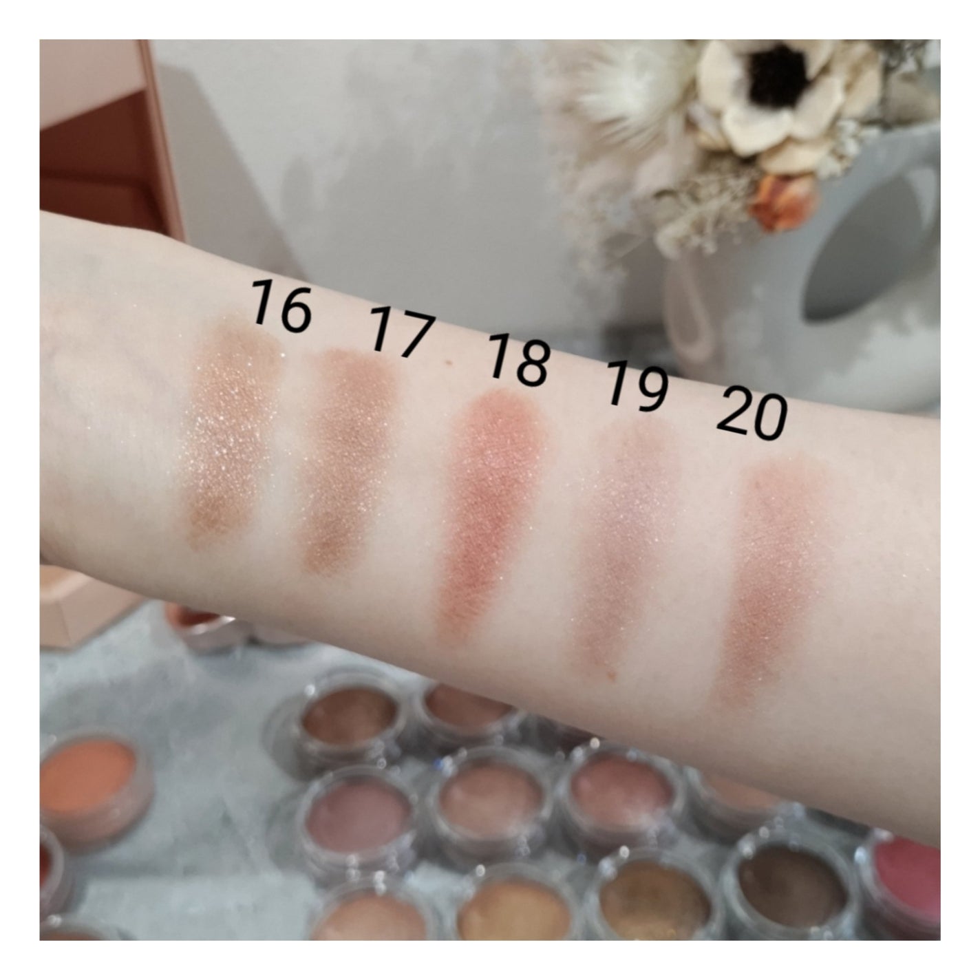 アイグロウジェム スキンシャドウ/DECORTÉ/ジェル・クリームアイシャドウを使ったクチコミ(5枚目)