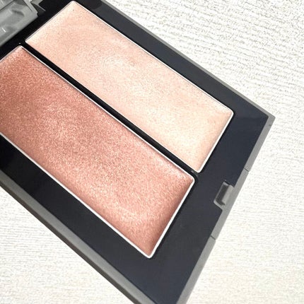 THREE シマリング グロー デュオ/THREE/クリームハイライトを使ったクチコミ(2枚目)