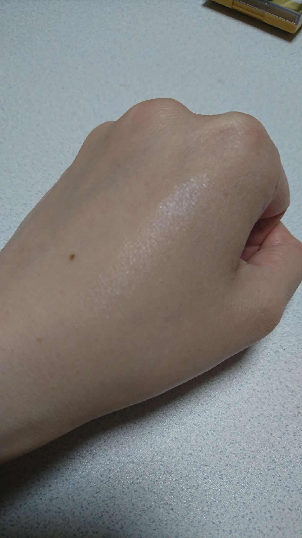 シャイニーパウダー N/excel/プレストパウダーを使ったクチコミ(3枚目)