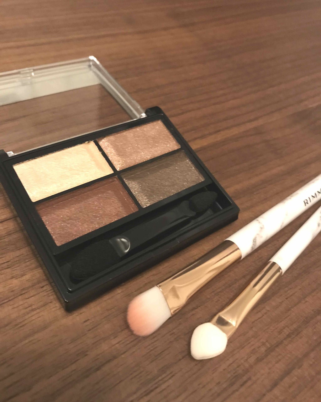 ロイヤルヴィンテージ アイズ/リンメル ロンドン/アイシャドウパレットを使ったクチコミ(1枚目)