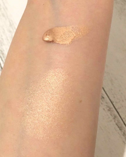 スーパーラディアントブースター/NARS/化粧下地を使ったクチコミ(3枚目)