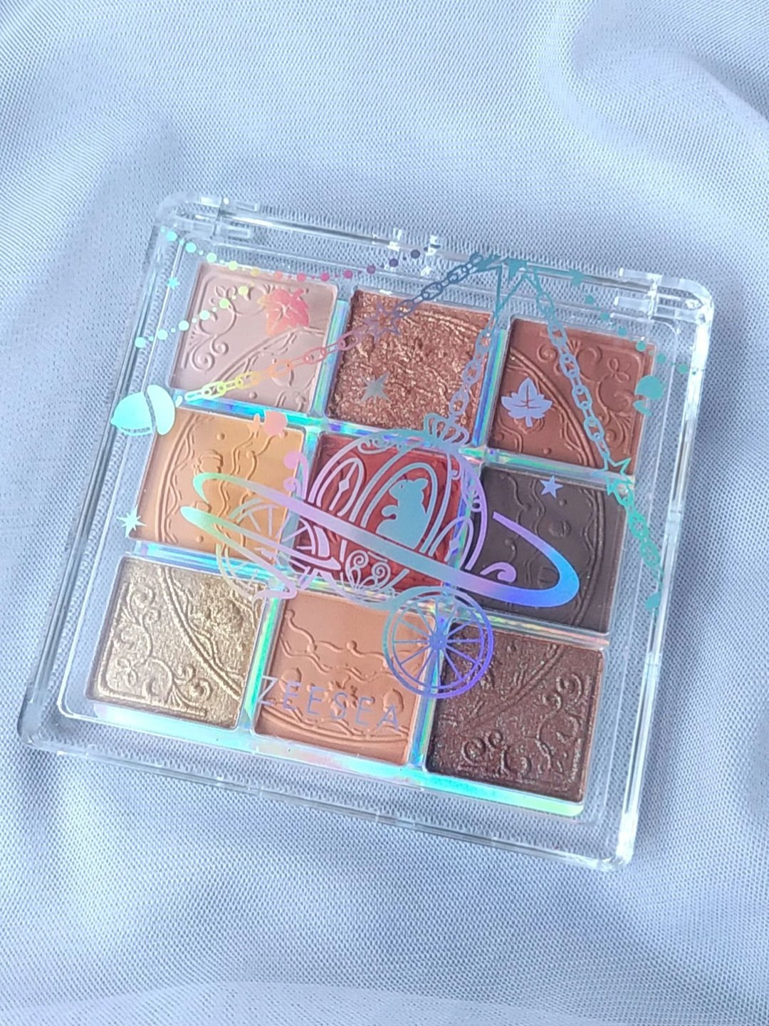 クォーツ 9色アイシャドウパレット(ドリームランドアイシャドウ)/ZEESEA/アイシャドウパレットを使ったクチコミ(3枚目)