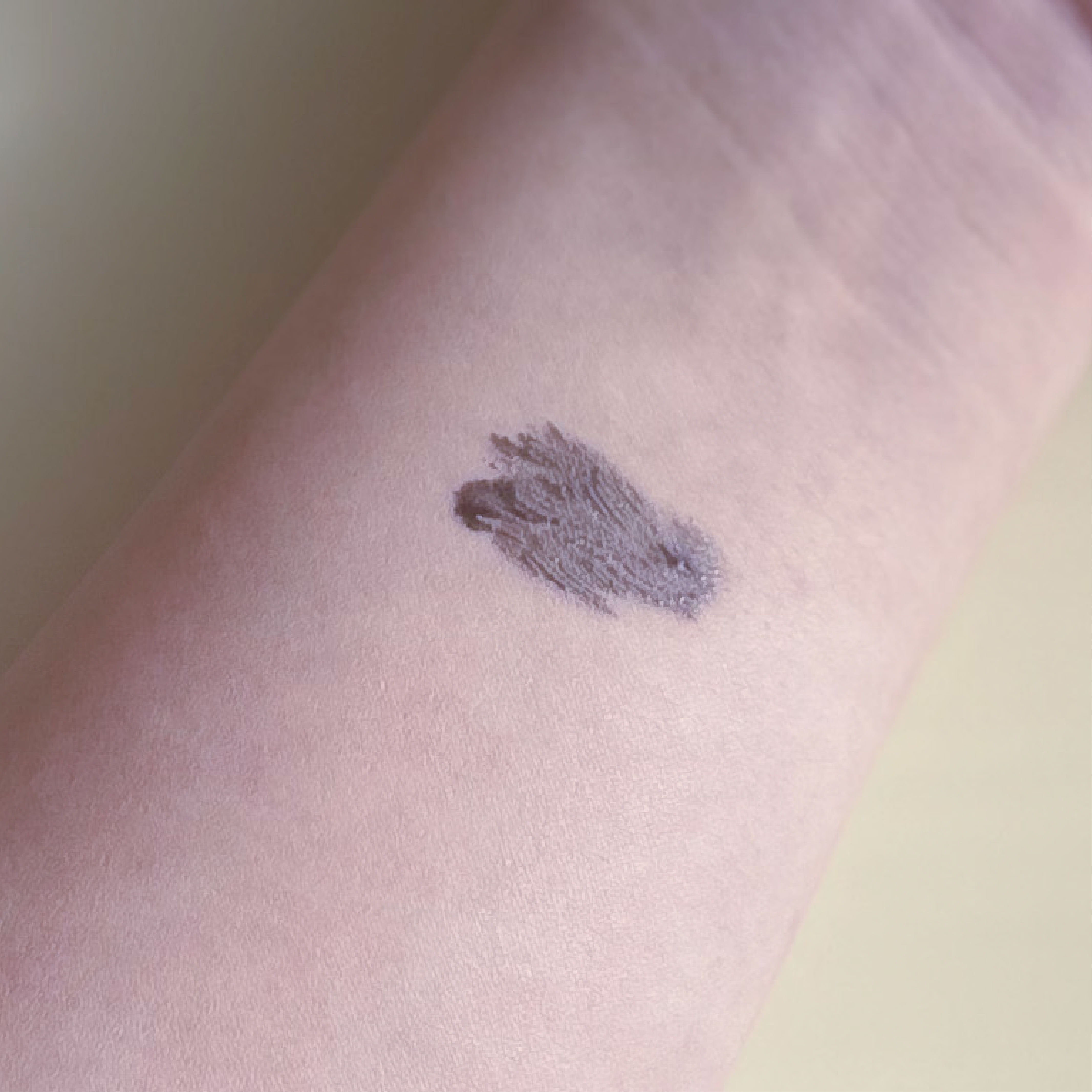 マスカラカラーフィクサー/Joliyen/眉マスカラを使ったクチコミ（3枚目）