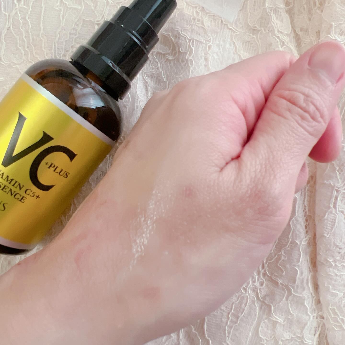 Cエッセンス VC5+PLUS /EBiS化粧品/美容液を使ったクチコミ（2枚目）