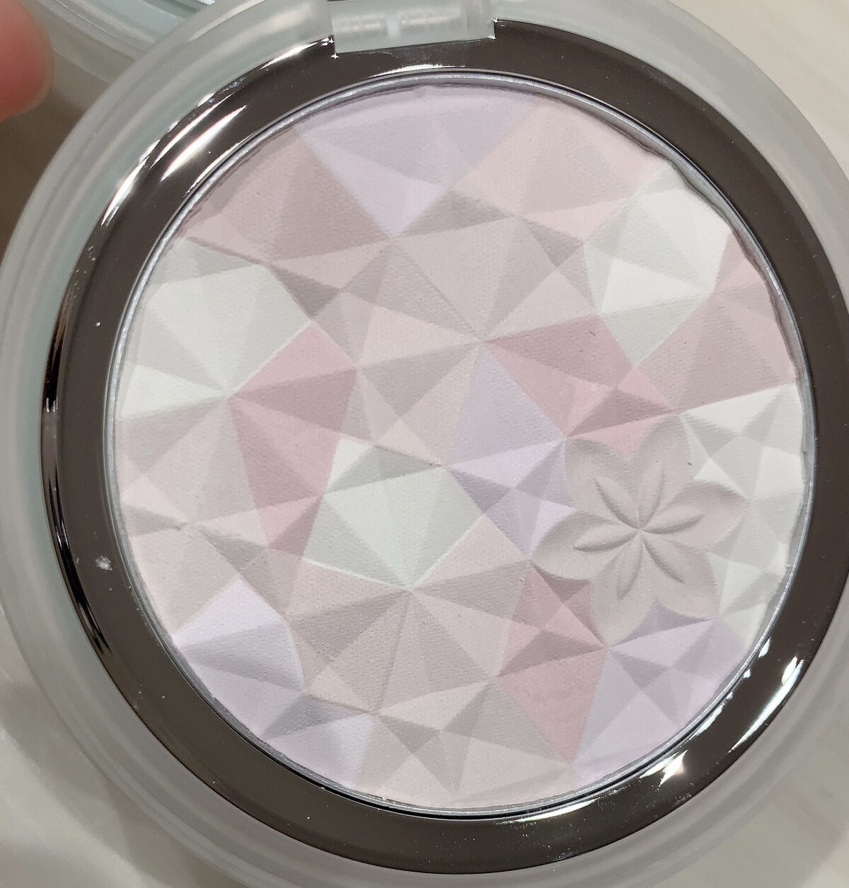 DECORTÉ ＡＱ　オーラ リフレクターのクチコミ「⭐️DECORTÉ⭐️


AQ　オーラ リフレクター


03sakura beige 可憐.....」（3枚目）