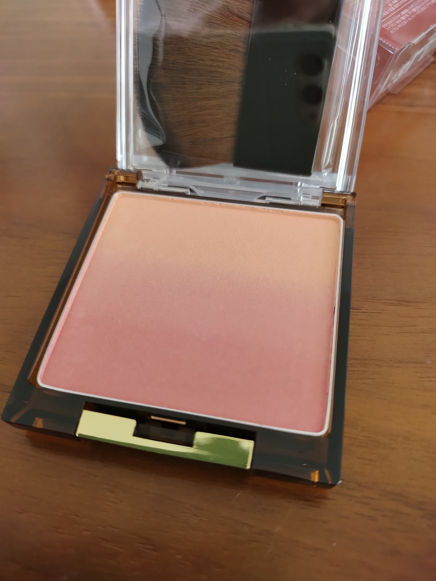 オーラティック ブラッシュ/excel/パウダーチークを使ったクチコミ(1枚目)