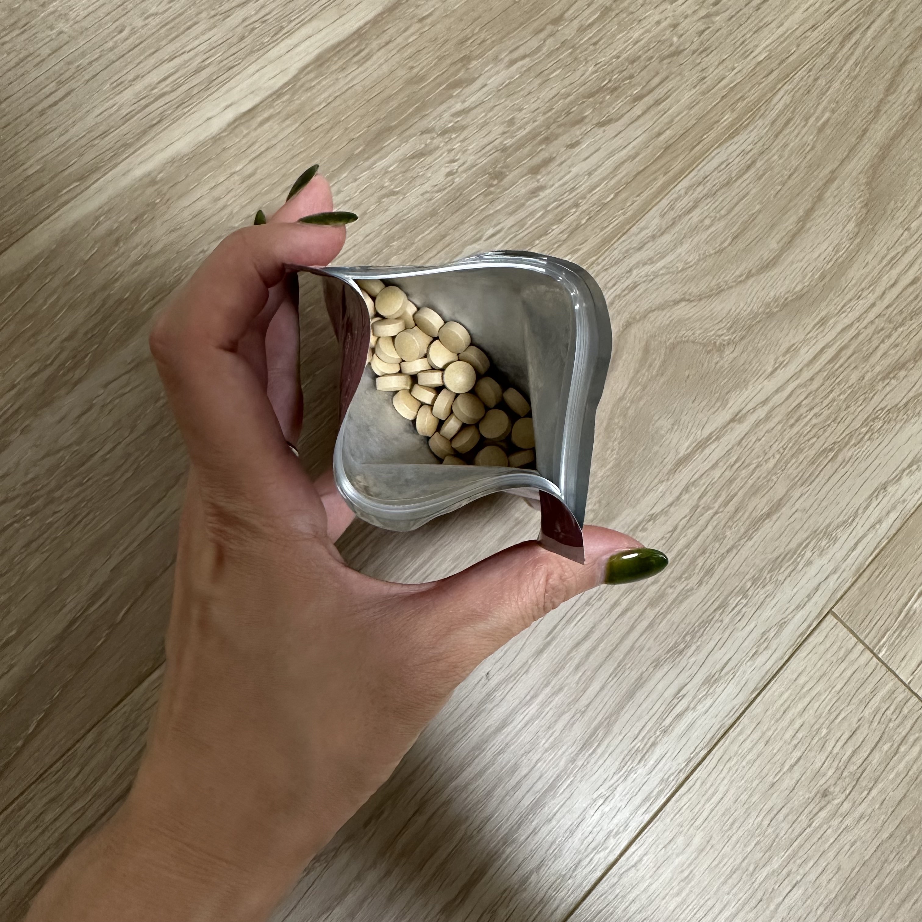 ルナリズム ラクトフェリン＋葉酸/メニコン/美容サプリメントを使ったクチコミ（2枚目）