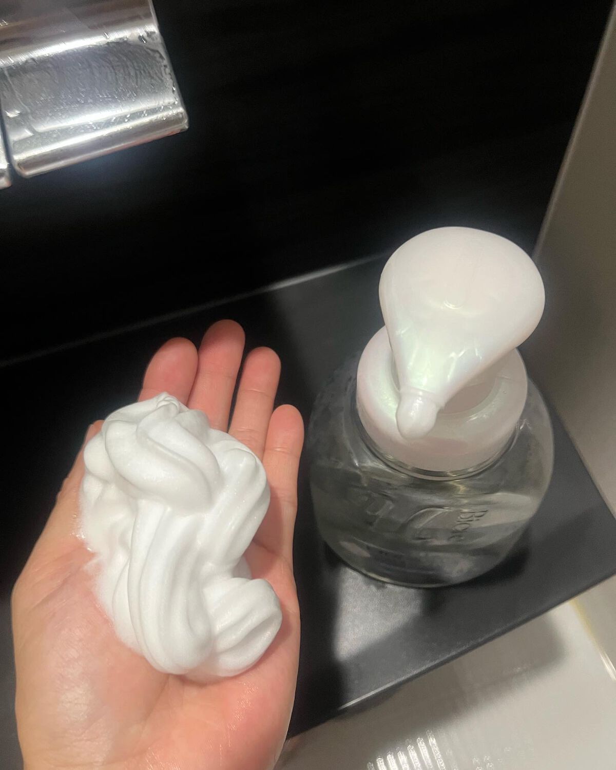 ザ ボディ 泡タイプ ピュアリーサボンの香り/ビオレu/ボディソープを使ったクチコミ(2枚目)