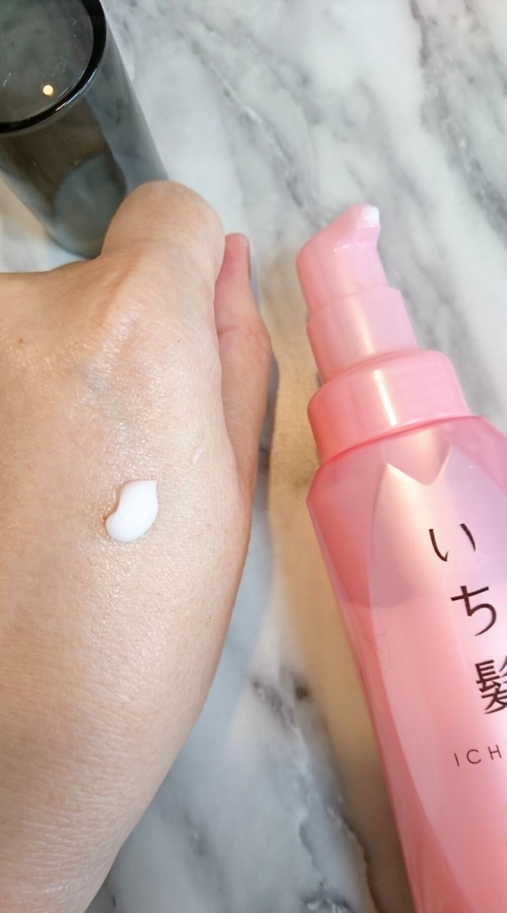 潤濃和草エッセンス/いち髪/ヘアミルクを使ったクチコミ（2枚目）