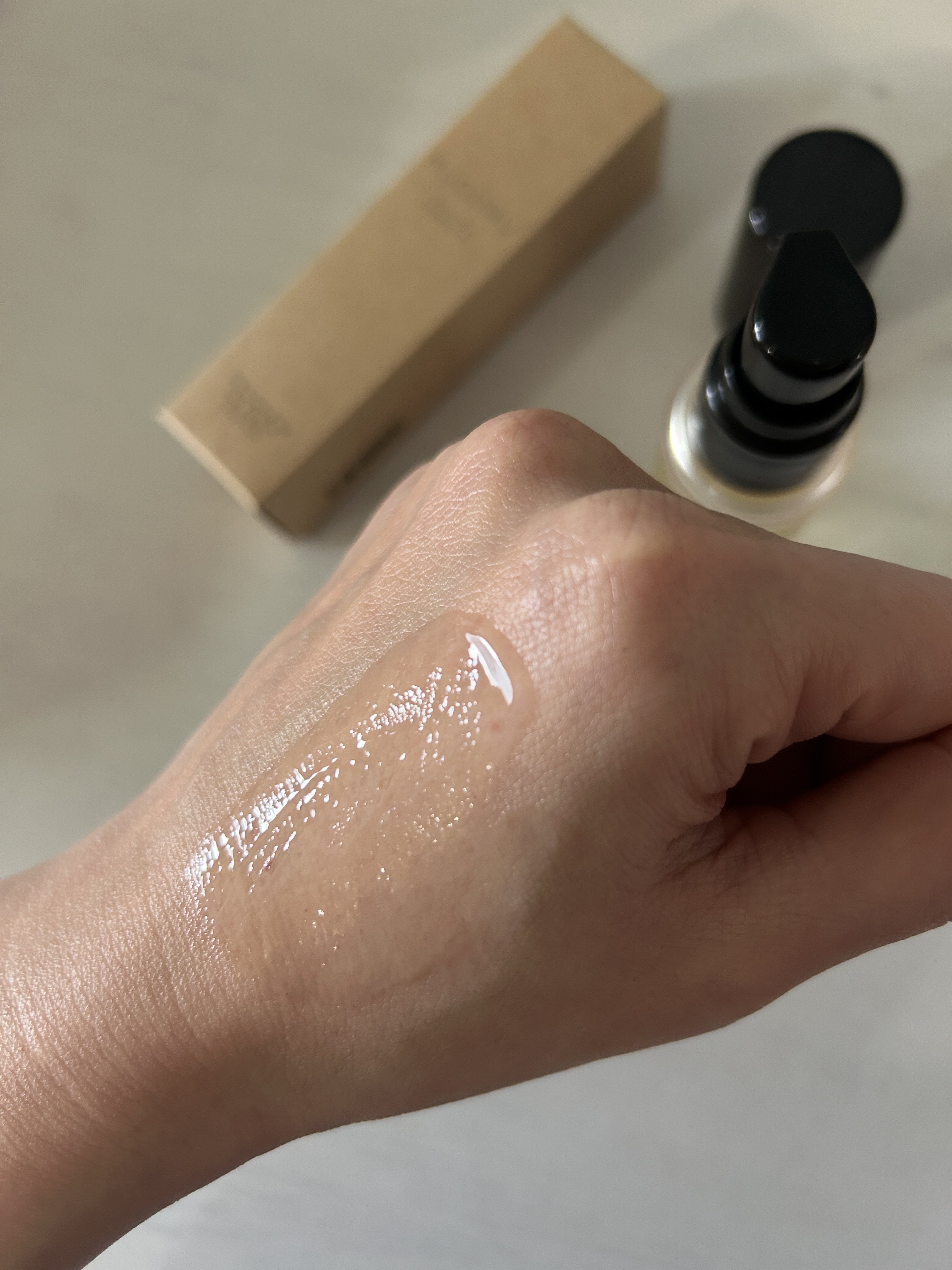 オイルインエッセンス/MUQURU/ブースター・導入液を使ったクチコミ（3枚目）