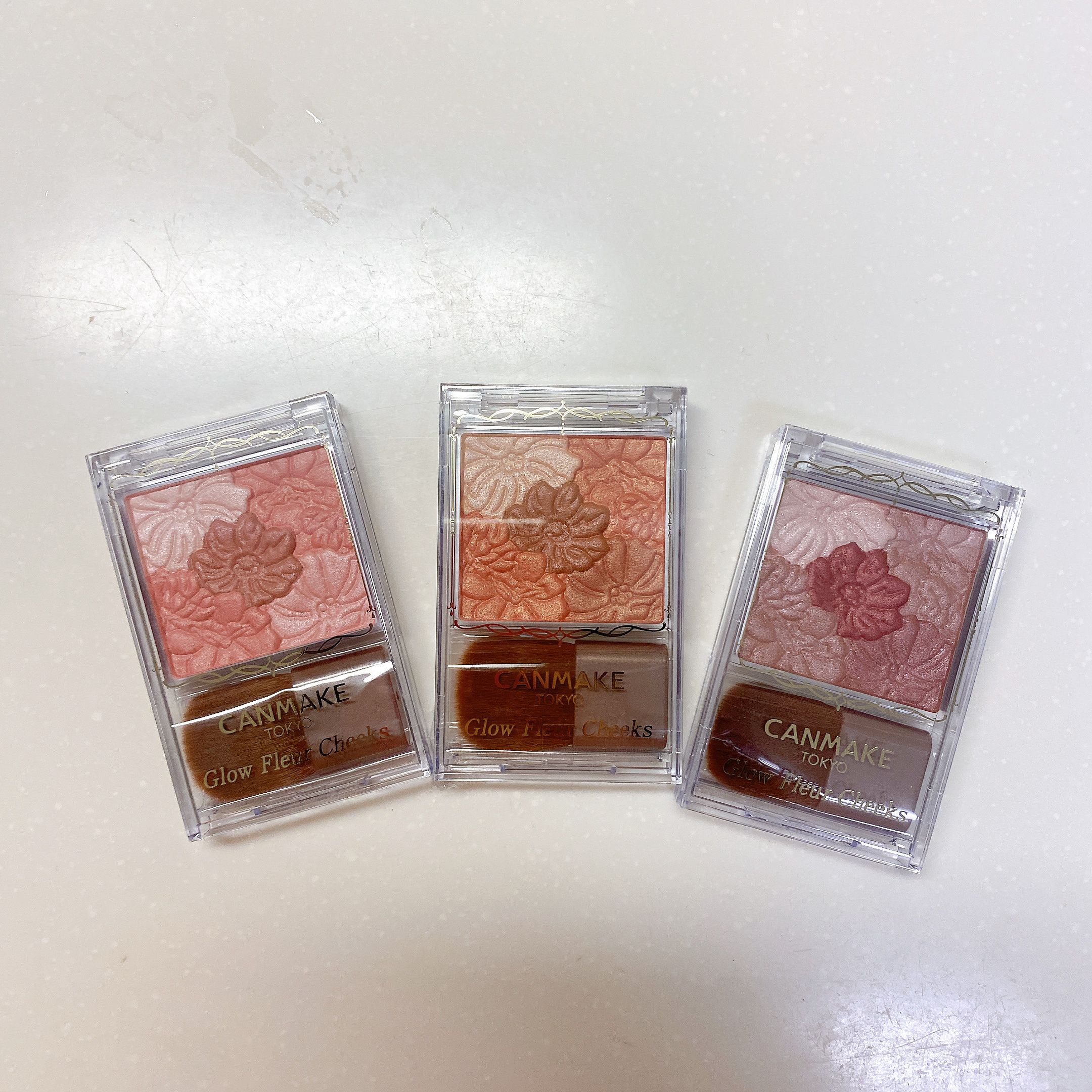 グロウフルールチークス/キャンメイク/パウダーチークを使ったクチコミ（2枚目）