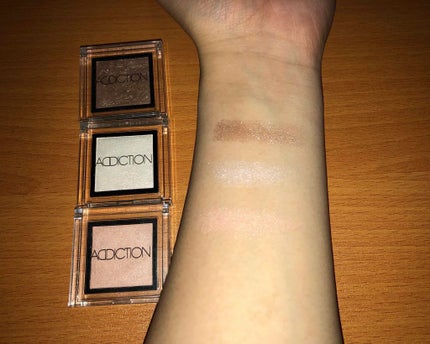 アディクション ザ アイシャドウ 17 Day Trip (P) /ADDICTION/単色アイシャドウを使ったクチコミ(2枚目)