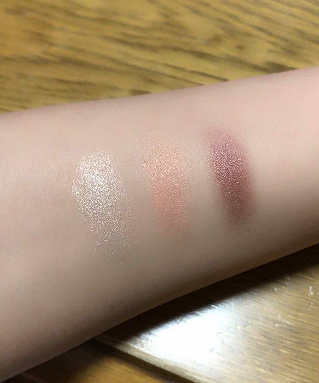 トーンアップアイシャドウ/CEZANNE/アイシャドウパレットを使ったクチコミ(2枚目)