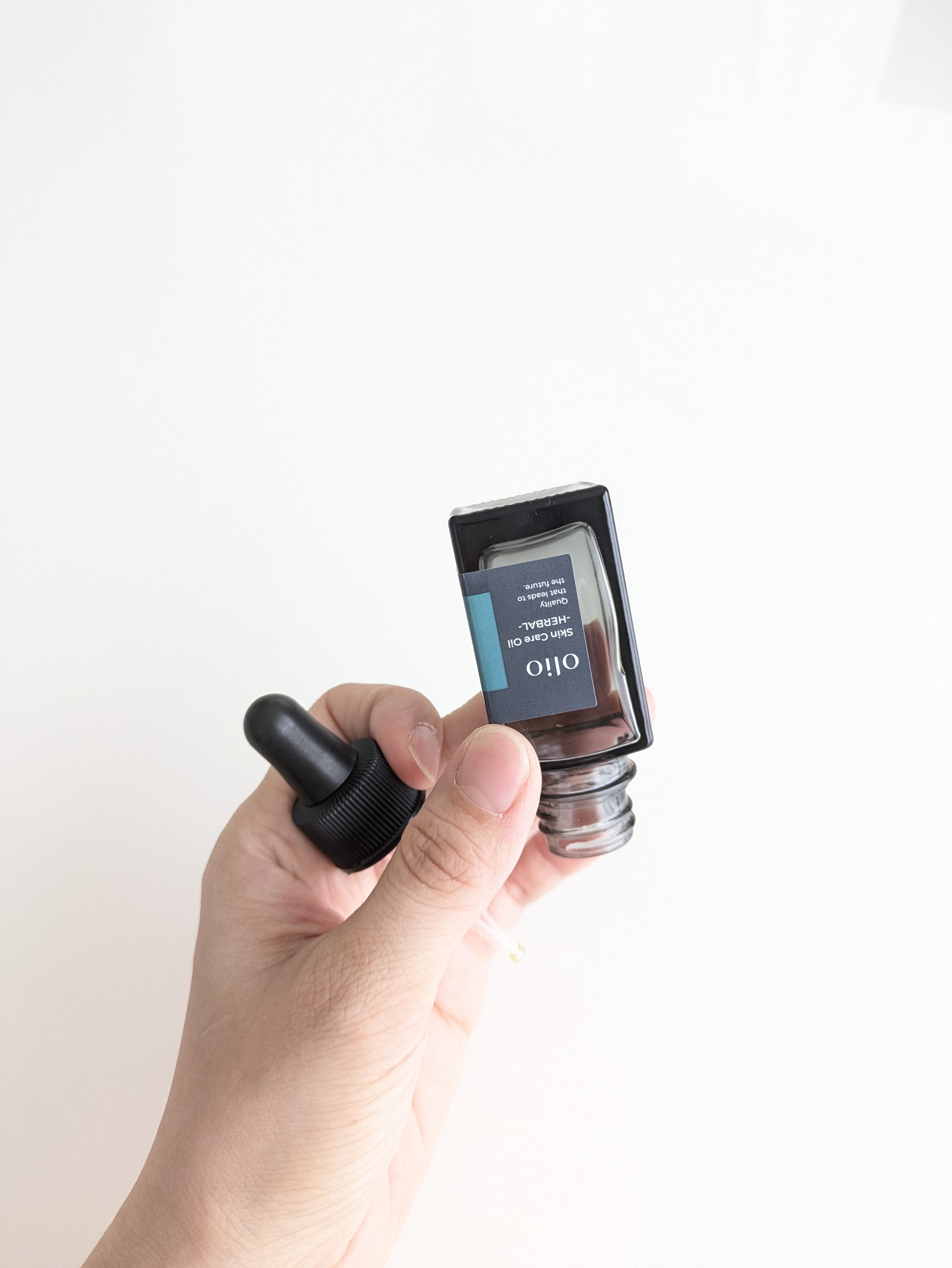 Skin Care Oil -HERBAL-/olio/フェイスオイルを使ったクチコミ（1枚目）