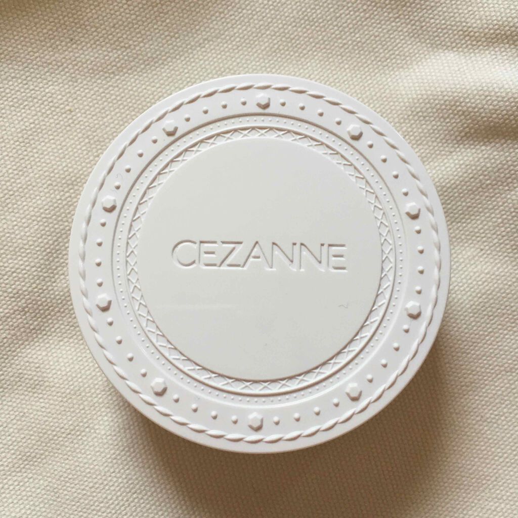 UVクリアフェイスパウダー/CEZANNE/プレストパウダーを使ったクチコミ(2枚目)