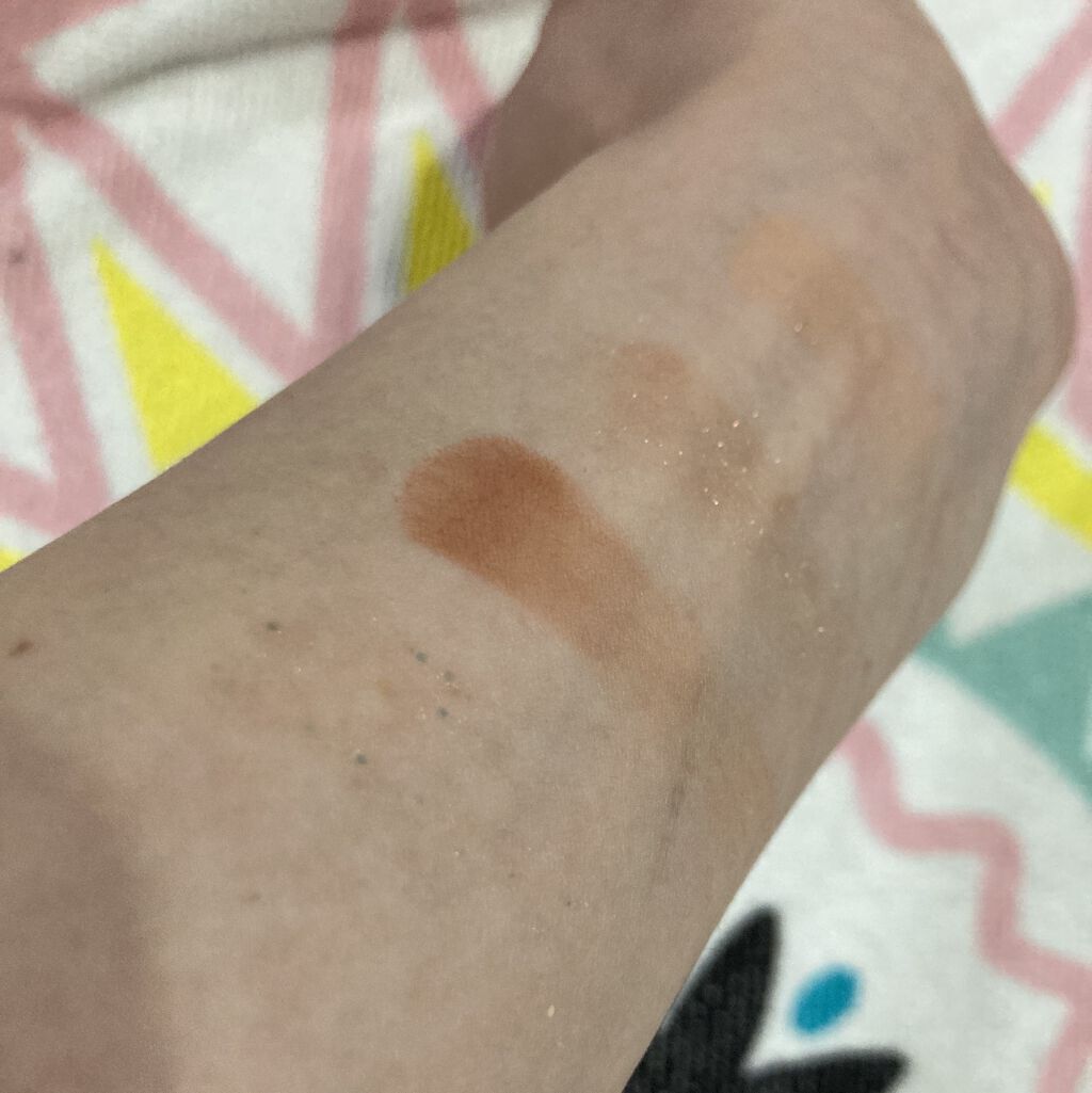 エアリー トゥインクル アイパレット 2021 Green Holidays Edition/innisfree/アイシャドウパレットを使ったクチコミ（3枚目）