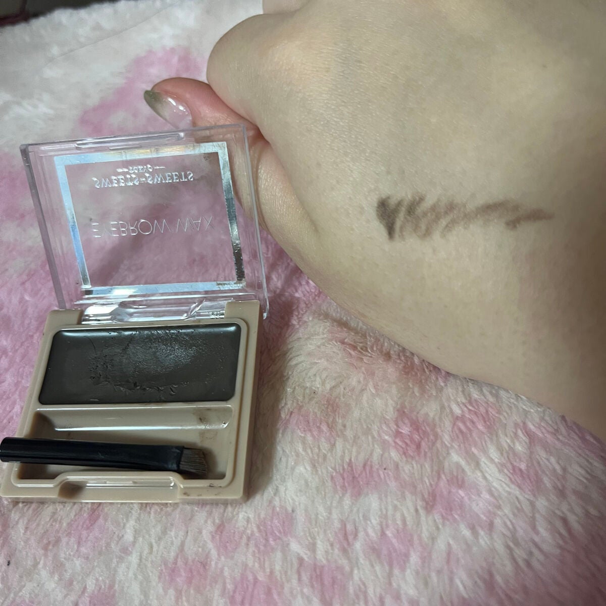 アイブロウワックス/スウィーツ スウィーツ/その他アイブロウを使ったクチコミ(2枚目)