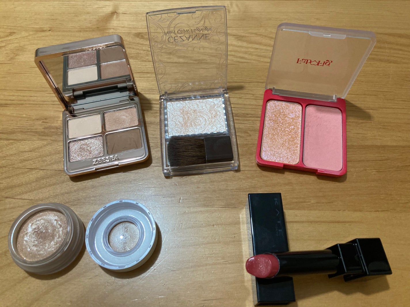 パールグロウハイライト/CEZANNE/パウダーハイライトを使ったクチコミ(1枚目)