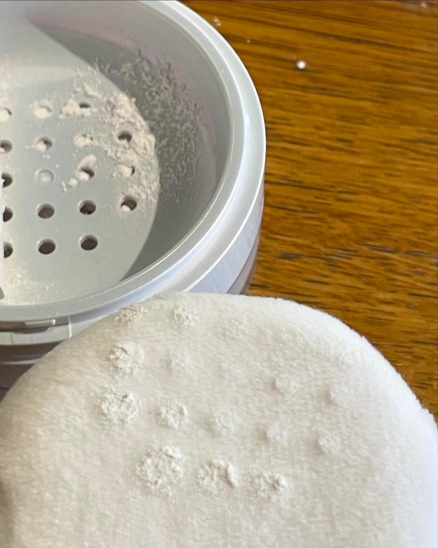 マスクフィットUVクールプレストパウダー/TIRTIR(ティルティル)/プレストパウダーを使ったクチコミ(3枚目)