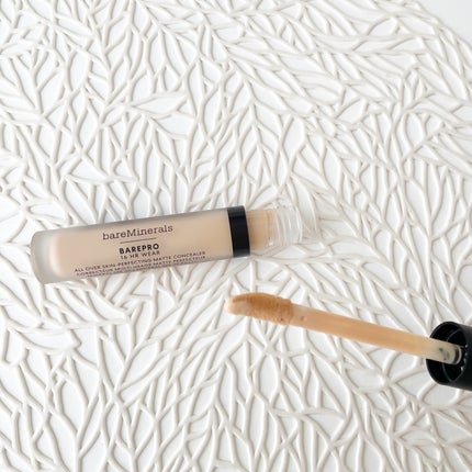 ベアプロ 16HR オールオーバー コンシーラー SPF25(PA+++)/bareMinerals/リキッドコンシーラーを使ったクチコミ(4枚目)