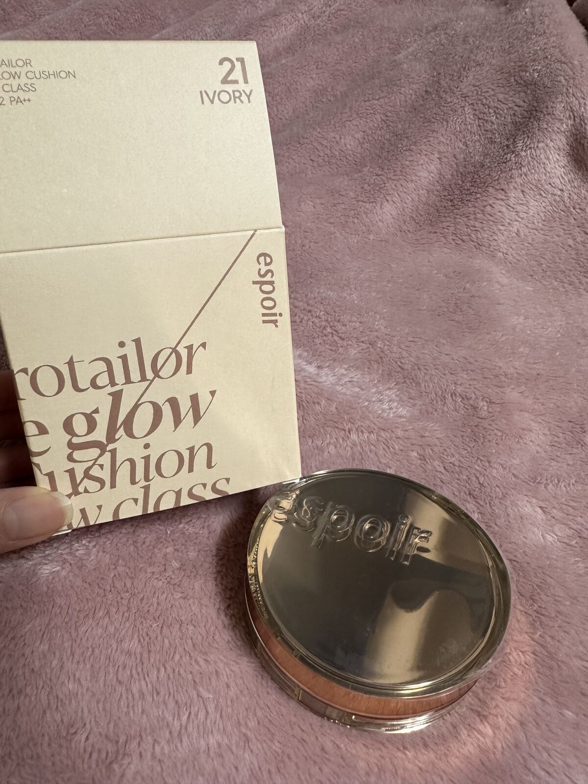 プロテーラービーグロウクッション ニュークラス 21 アイボリー/espoir/クッションファンデーションを使ったクチコミ（2枚目）