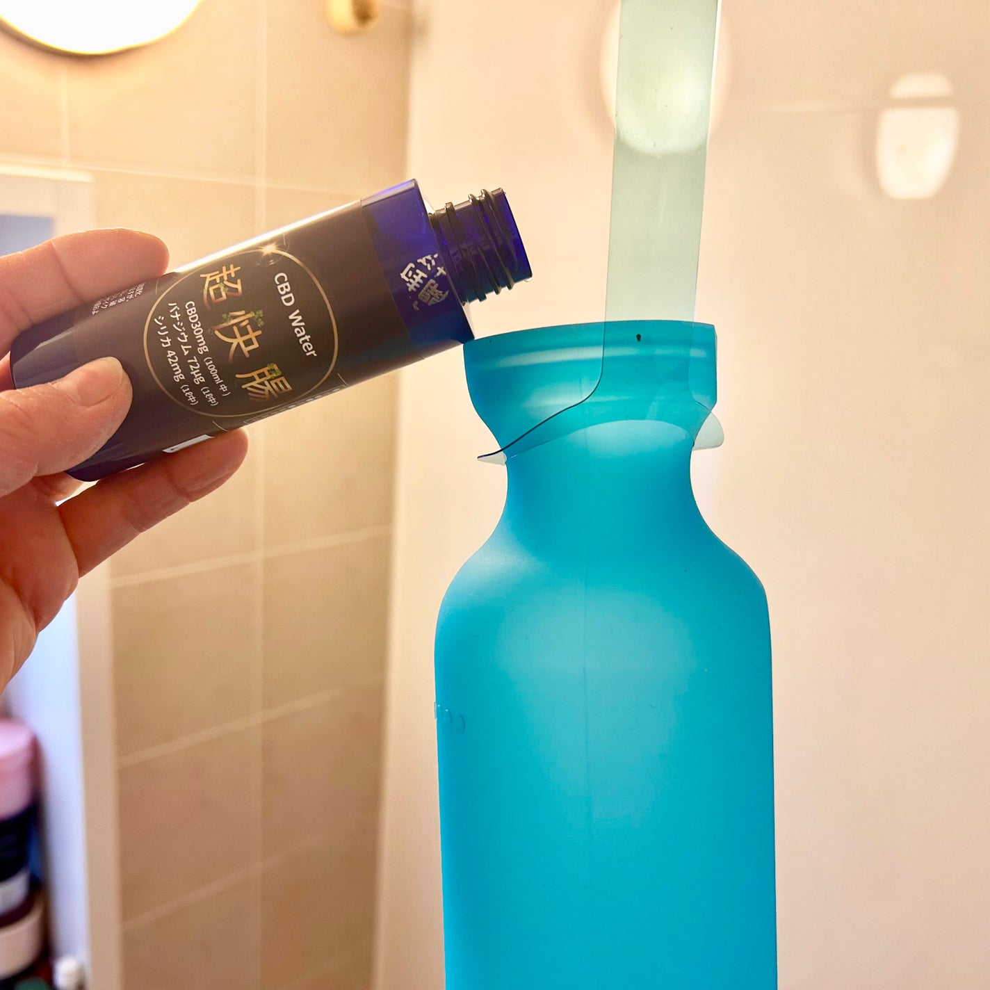 YUMI on LIPS 「自宅でできる腸活🌟\CBDエネマ腸内洗浄キット&CBDWate..」(5枚目)