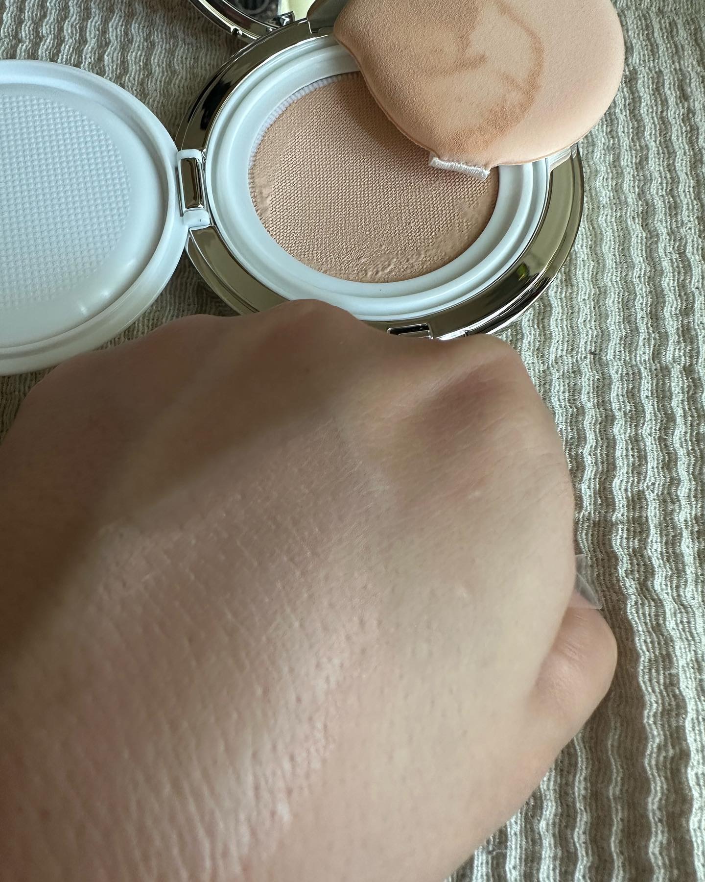 グリーミングテンションパクト/2aN/クリーム・エマルジョンファンデーションを使ったクチコミ（1枚目）