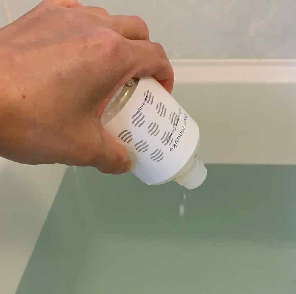 バスアロマエッセンス ラベンダー/dear mayuko/入浴剤を使ったクチコミ(2枚目)