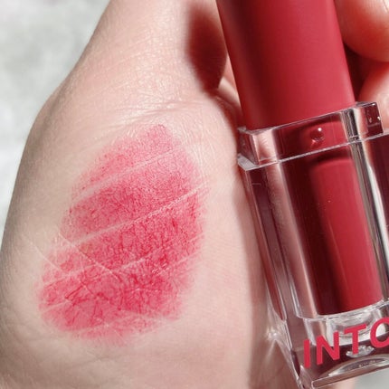 フェザーマットリップスティック/INTO U/口紅を使ったクチコミ(3枚目)