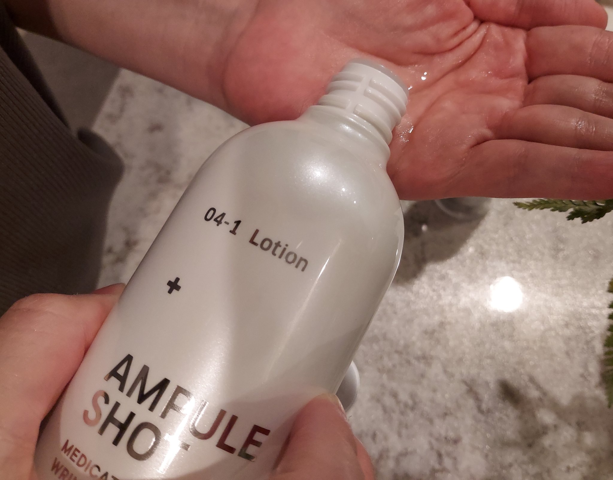 薬用 エフェクト リンクル＆モイスト ローション/AMPULE SHOT/化粧水を使ったクチコミ（2枚目）