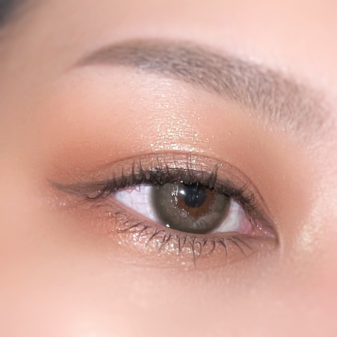 ワンダークリエイション  F05-ノラ/ブリリアージュ/単色アイシャドウを使ったクチコミ（3枚目）