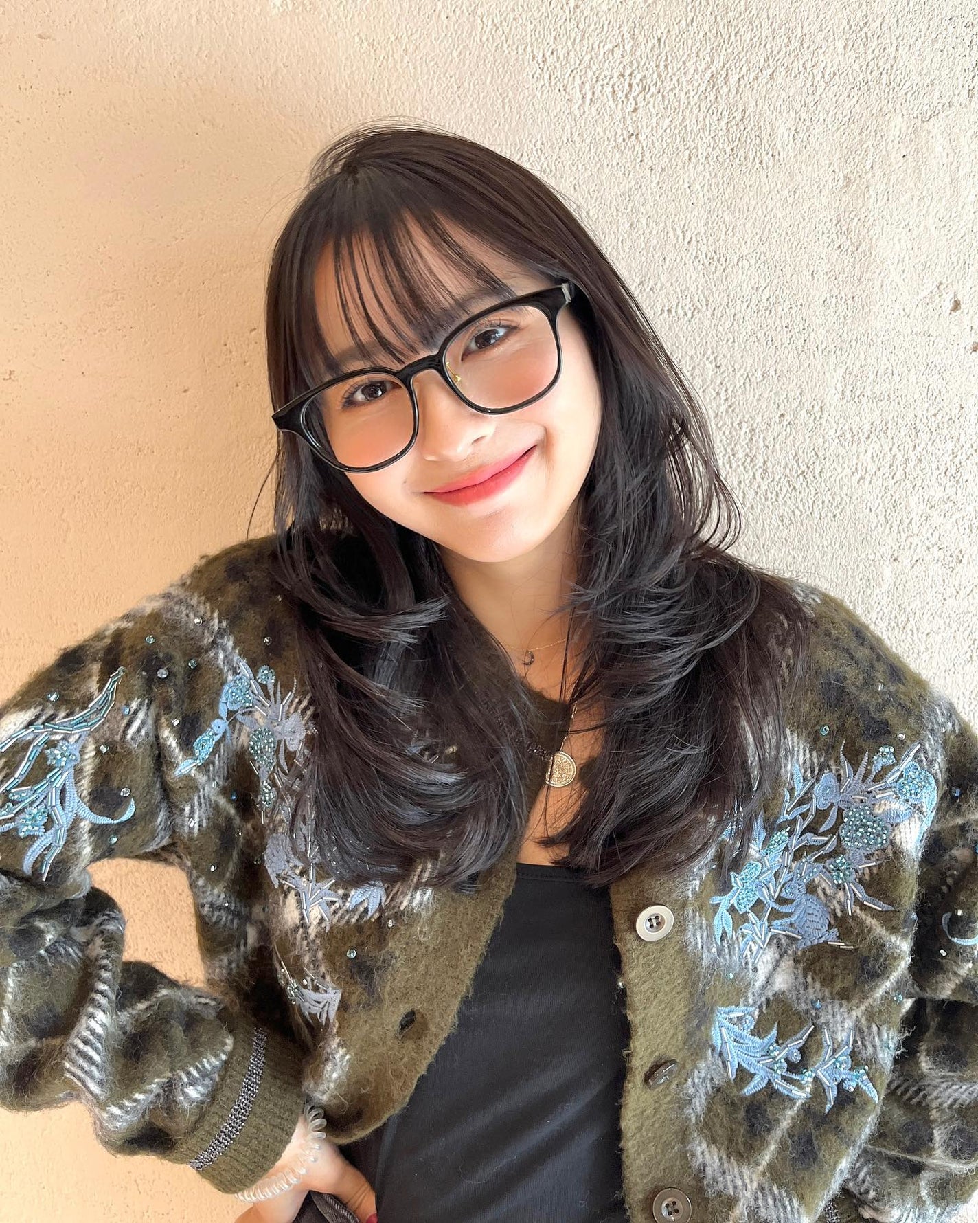 HARUNA on LIPS 「おしゃれ前髪と、ふんわりワンカールレイヤー🐶シルエットと雰囲気..」(2枚目)